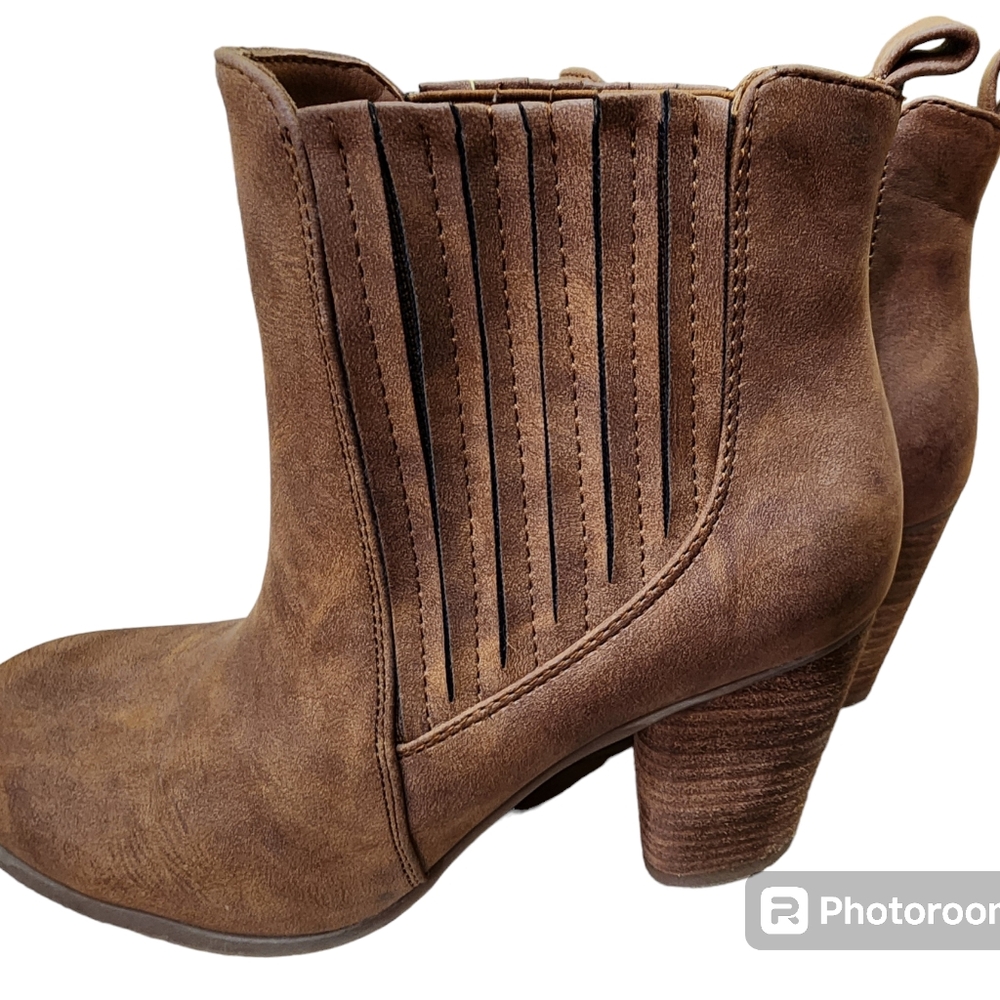 Womens ankle boots